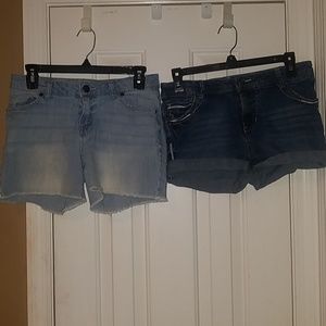 2 large cherokee girls shorts